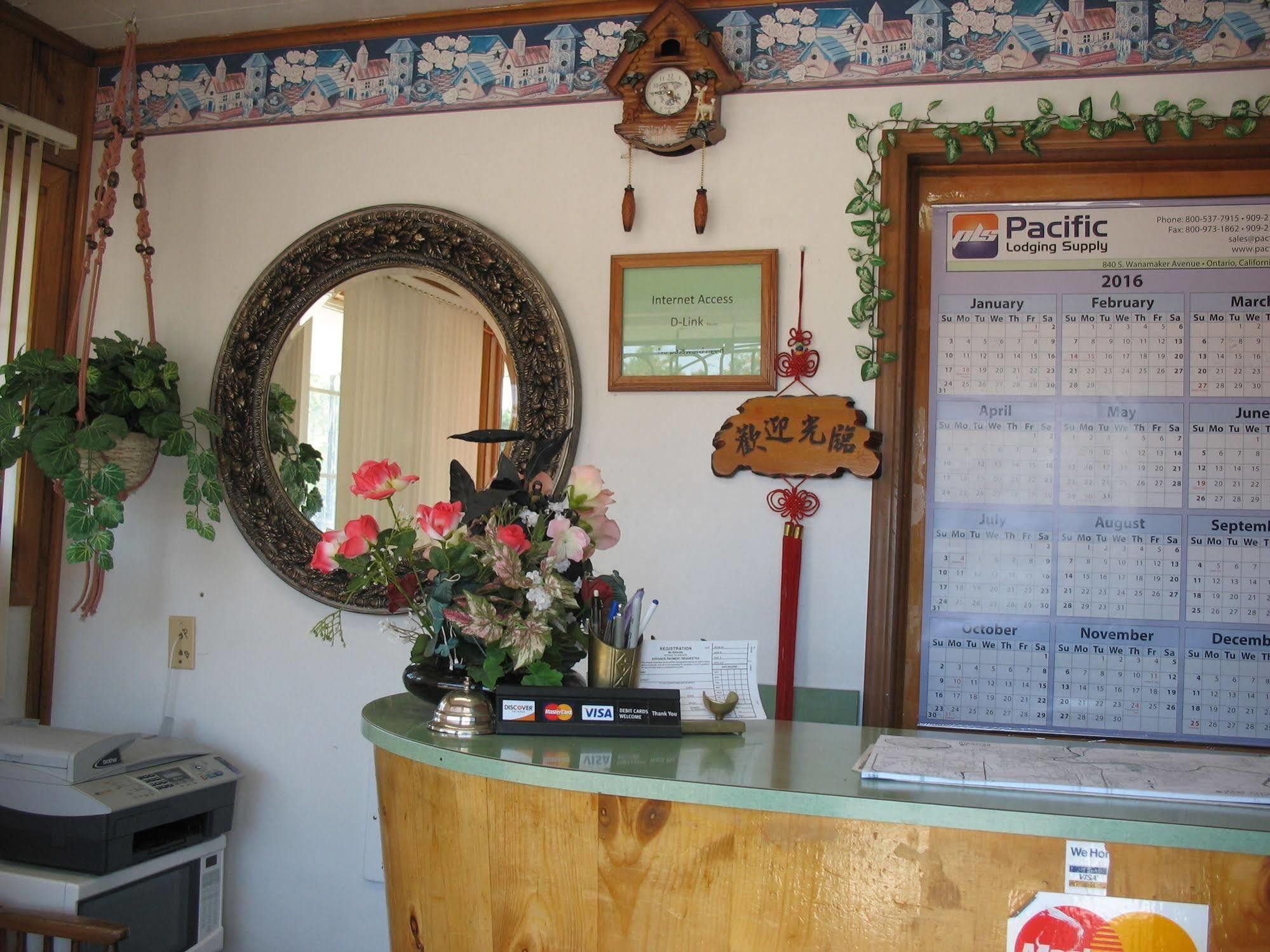 Travel Inn Roseburg Kültér fotó